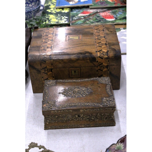 245 - TWO VINTAGE BOXES TO INCLUDE A MAHOGANY WORK BOX WITH MARQETRY INLAY AND A CARVED OAK CASKET