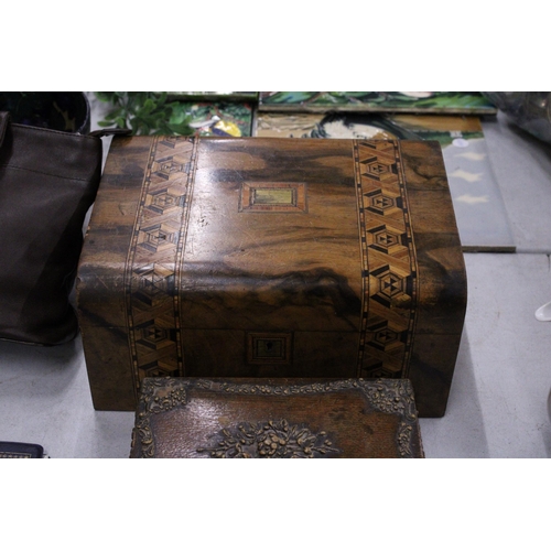 245 - TWO VINTAGE BOXES TO INCLUDE A MAHOGANY WORK BOX WITH MARQETRY INLAY AND A CARVED OAK CASKET