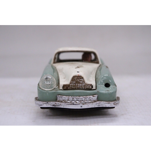 90 - A 1950'S TIN PLATE AMERICAN COUPE - 22 CM (L)