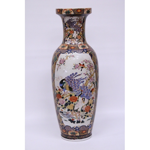 377 - A TALL VINTAGE DECORATIVE CHINESE CERAMIC VASE WITH BIRDS, PEONY AND BLOSSOM DETAIL - APPROX 60 CM