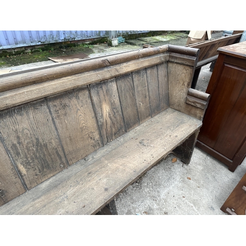 3105 - A VOCTORIAN OAK PEW 94