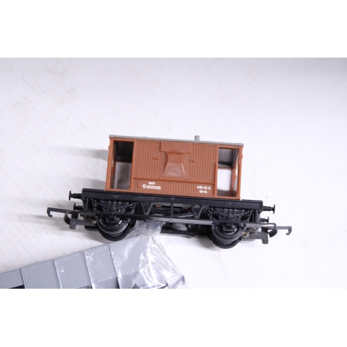 339 - SEVEN OO GAUGE ROLLING STOCK WAGONS TO INCLUDE FOUR HORNBY - NEW AND GOOD CONDITION