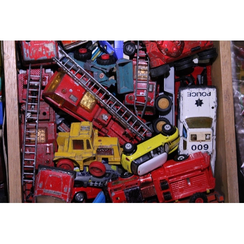 359 - A LARGE COLLECTION OF PLAYWORN DIE-CAST VEHICLES TO INCLUDE MATCHBOX, CORGI, ETC