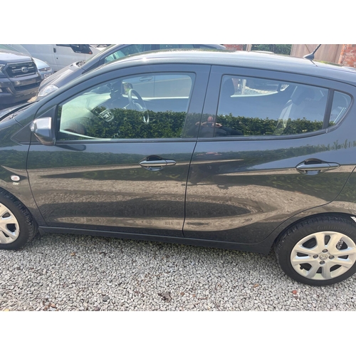 184 - A VAUXHALL VIVA REGISTRATION PN18 MXH 1 LITRE SE 5 DOORS ONLY 10,600 MILES FOUR SERVICE STAMPS LAST ... 