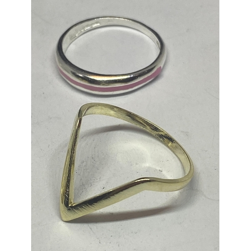 578 - FOUR VARIOUS MARKED SILVER RINGS TO INCLUDE TWO GOLD PLATED