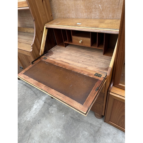 3035 - A LIGHT OAK BUREAU