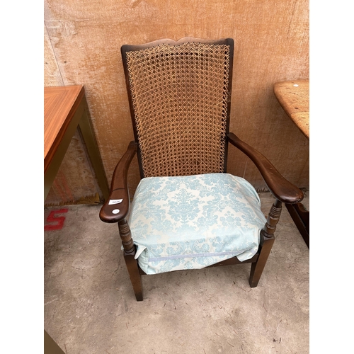 3044 - A MID 20TH CENTURY LOW CHAIR WITH SPLIT CANE BACK