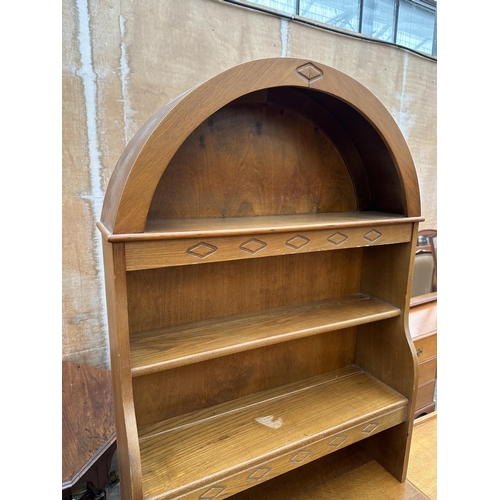 3070 - A MID 20TH CENTURY DUTCH STYLE DRESSER, 30.5