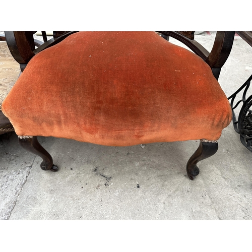 3086 - A LATE VICTORIAN UPHOLSTERED TUB CHAIR