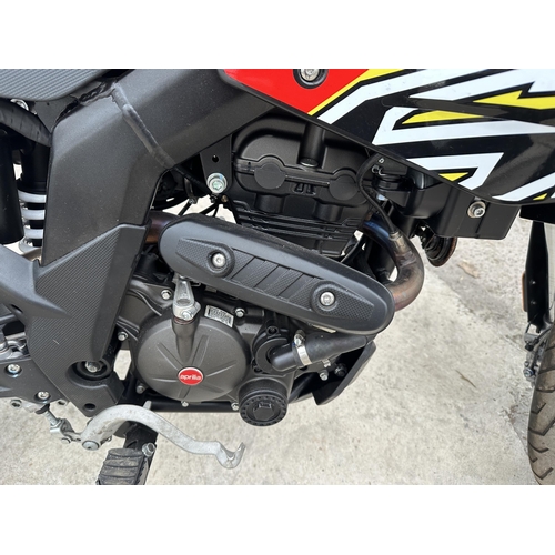 169 - A 2023 APRILIA 125 MOTORCYCLE, REGISTRATION YO23 DKN, WITH V5C AND TWO KEYS - BELIEVED IN WORKING OR... 