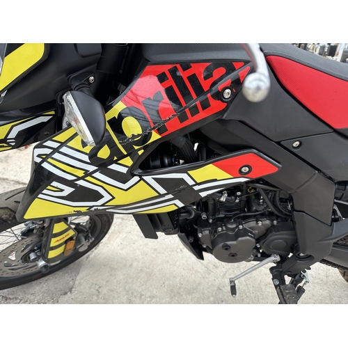 169 - A 2023 APRILIA 125 MOTORCYCLE, REGISTRATION YO23 DKN, WITH V5C AND TWO KEYS - BELIEVED IN WORKING OR... 