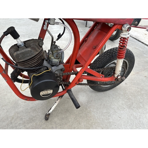 173 - A VINTAGE MV AGUSTA MINI MOTORCYCLE, WHEEL HUB DIAMETER 21.5 CM, TWIN EXHAUST NO VAT