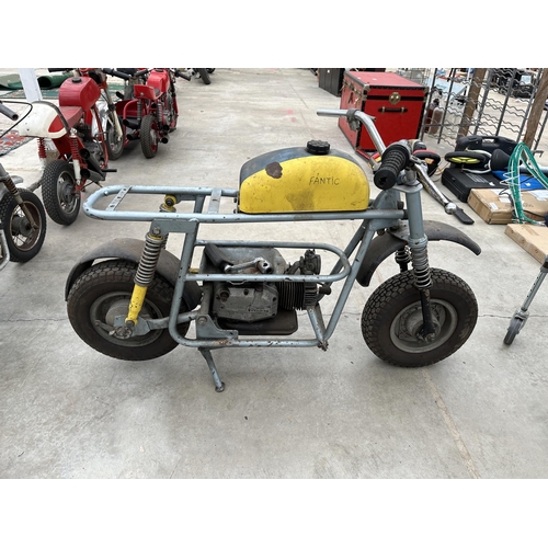 175 - A VINTAGE 1975 FANTIC 7 X 7 MOTO MINARELLI MINI MOTORCLCLE, NO EXHAUST, WHEEL HUB DIAMETER 20 CM NO ... 