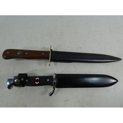 322 - A REENACTOR'S NAZI GERMANY SS KNIFE AND SCABBARD, 17CM BLADE, LENGTH 30CM, HITLER YOUTH DAGGER AND S... 