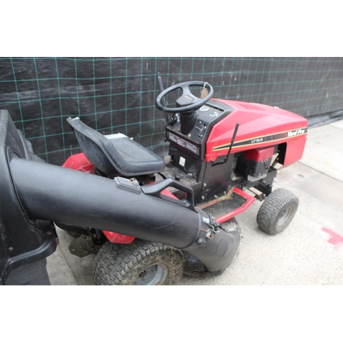 149 - YARD PRO RIDE ON MOWER NEEDS A CUTTING BELT NO VAT