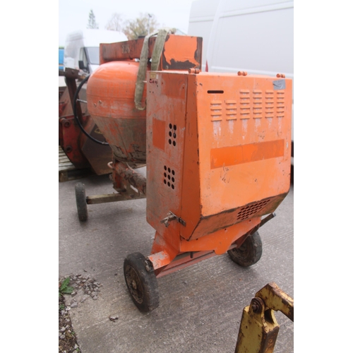 244 - A BELLE ROLLOVER DIESEL CEMENT MIXER, 1 OWNER AND BELIEVED IN GOOD WORKING ORDER BUT NO WARRANTY GIV... 