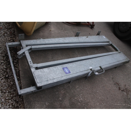 248 - YOKE GATE IN WORKING ORDER  + VAT