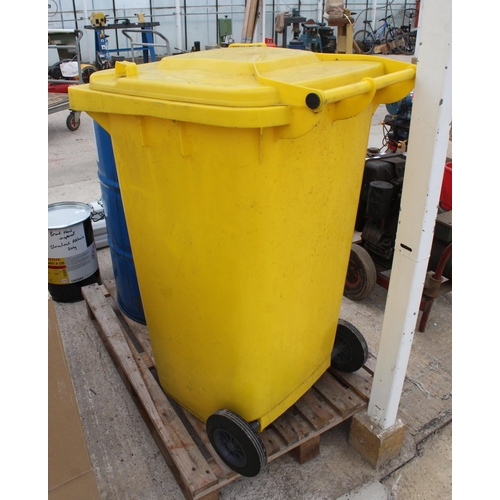 353 - EMERGENCY SPILL KIT WHEELIE BIN IN WORKING ORDER  + VAT