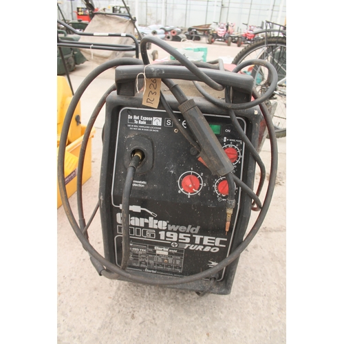 610 - CLARKE WELD MIG TURBO 195 TEC WELDER  NO VAT