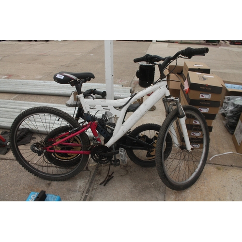 625 - MENS BIKE AND CHILDS BIKE  NO VAT