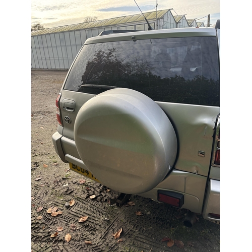 181 - 2004 TOYOTA RAV4 REG BC04 HBJ 5 DOOR MANUAL PETROL 176800 MILES CLUTCH STARTING TO SLIP NO CENTRAL L... 