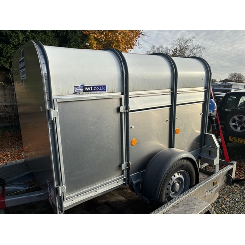 229 - A 2022 IFOR WILLIAMS P6G-4 LIVESTOCK TRAILER NO VAT