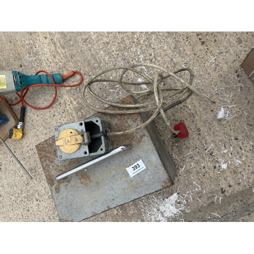 393 - 110V AND 230V TRANSFORMER  NO VAT