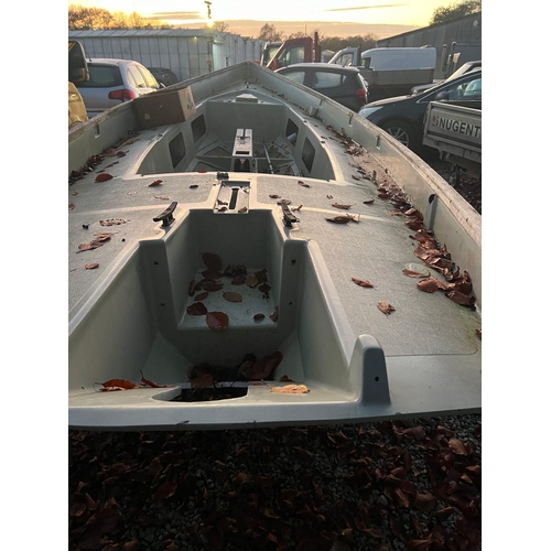 232 - DRASCOMBE LUGGER BOAT & BOAT TRAILER SPEC LENGTH 5.72M WATERLINE LENGTH 4.57M BEAM1.9M SAILING WEIGH... 