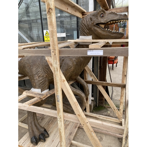 1501 - A LARGE FIBRE GLASS RAPTOR DINOSAUR (H:150CM L:225CM)