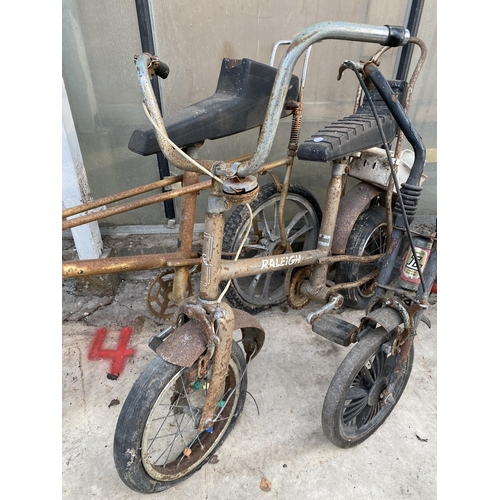 1515 - THREE VINTAGE CHILDS BIKES TO INCLUDE TWO RALEIGHS