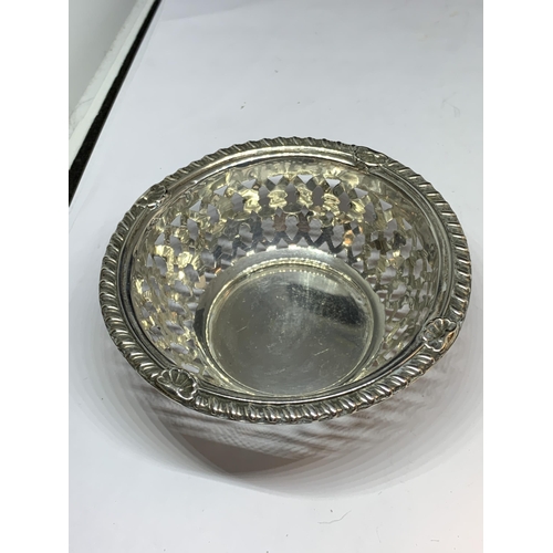 41 - TWO HALLAMRKED BIRMINGHAM SILVER PIERCED ITEMS TO INCLUDE A DISH GROSS WEIGHT 35.5 GRAMS