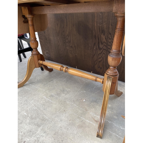 2773 - A REPRODUCTION MAHOGANY SOFA TABLE