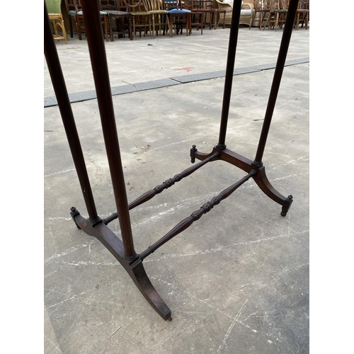 2780 - A 19TH CENTURY ROSEWOOD OCCASIONAL TABLE ON FINELY TURNED LEGS AND STRETCHERS, 20