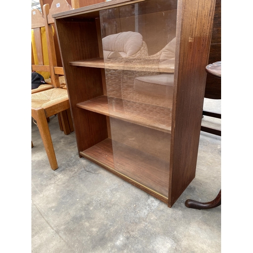 2782 - A MID 20TH CENTURY BOOKCASE WITH GLASS SLIDING DOOR