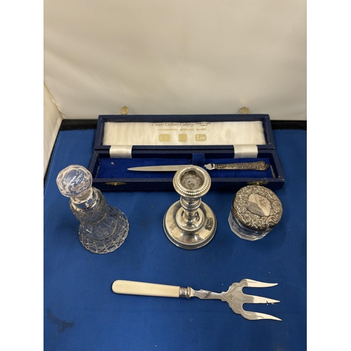 38 - FIVE VARIOUS MARKED SILVER ITEMS TO INCLUDE A BOXED SHEFFIELD KNIFE