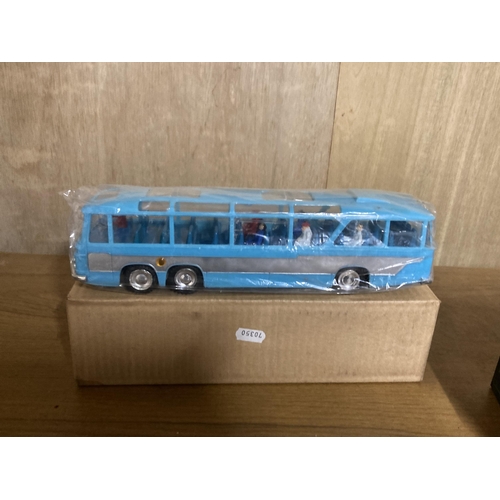 506 - A VINTAGE TELSALDA DE LUXE MODEL OF A BEDFORD LUXURY COACH IN ORIGINAL BOX