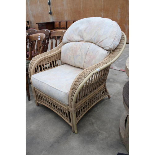 2973 - A WICKER AND BAMBOO CONSERVATORY CHAIR