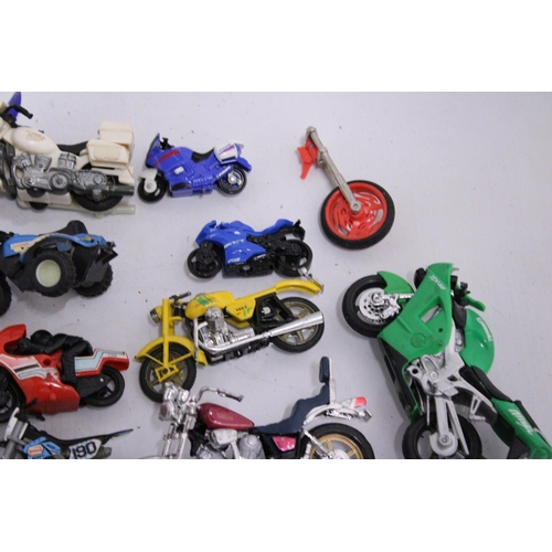 364 - A QUANTITY OF DIE-CAST TOY MOTORCYCLES