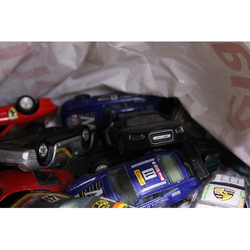 389 - TWENTY THREE DIE-CAST TOY SPORTS CARS