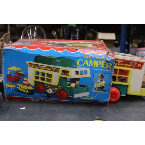 590A - FIVE BOXED VEHICLES TO INCLUDE A CORGI MILK MARKETING BOARD FORD TRANSIT - ALL BOXED PLUS A FISHER P... 