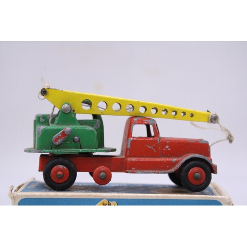 599 - A VINTAGE CRESCENT TOYS, MOBILE CRANE NO. 1269 - BOXED