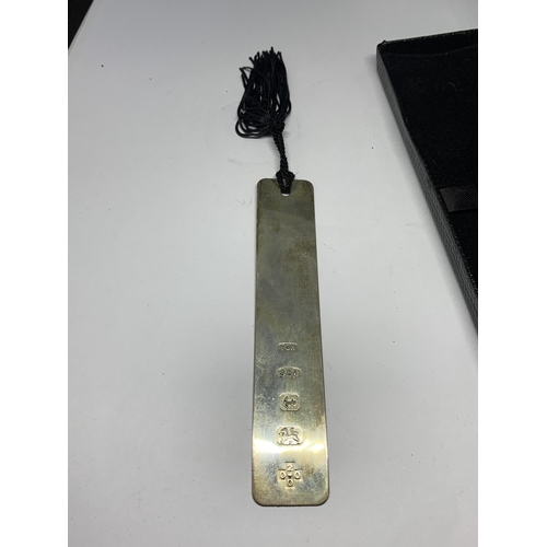 603 - A HALLMARKED BIRMINGHAM SILVER BOOK MARK IN A PRESENTATION BOX