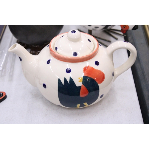 227 - A COLLECTION OF CHICKEN RELATED ITEMS TO INCLUDE A TEAPOT, JUG, EGG CROCK AND ORNAMENTS