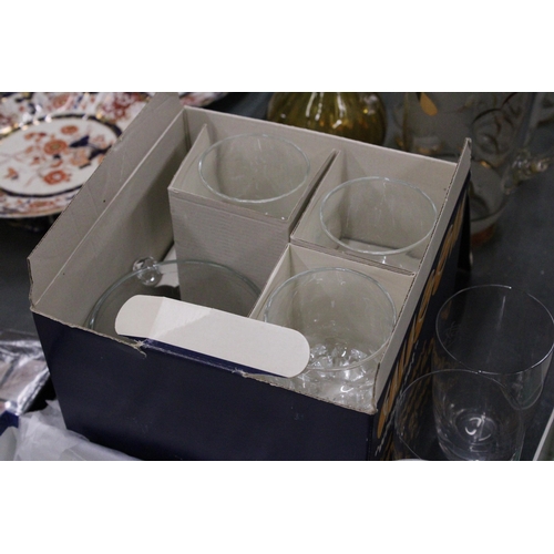 272 - A QUANTITY OF GLASSWARE TO INCLUDE CRYSTAL WINE GLASSES, SHERRY, TUMBLERS, ETC