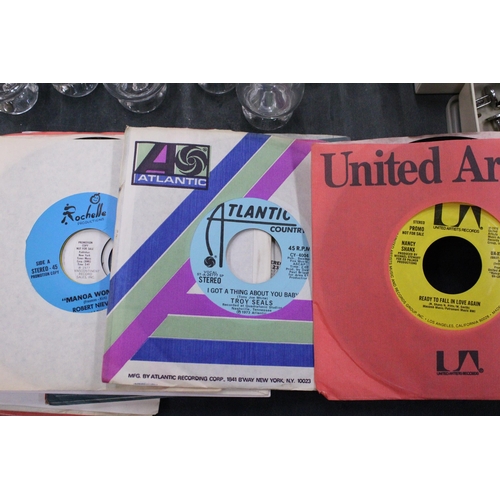 273 - A COLLECTION OF 26 1970'S US IMPORT 45 RPM SINGLES TO INCLUDE SOUL AND COUNTRY AND WESTERN - MINT CO... 