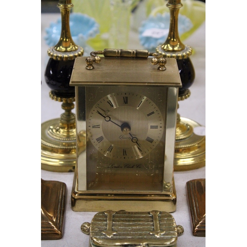 292 - A QUANTITY OF COPPER AND BRASS TO ALSO INCLUDE A LONDON CLOCK COMPANY CARRIAGE CLOCK