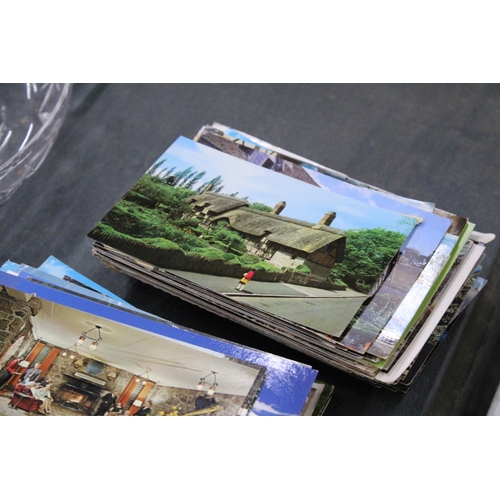 295 - A LARGE QUANTITY OF VINTAGE COLOUR POSTCARDS FROM AROUND THE WORLD