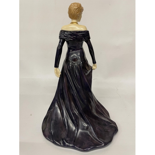 809 - A ROYAL DOULTON FIGURINE OF DIANA PRINCESS OF WALES TO COMMEMORATE THE LIFE OF LIMITED EDITION OF 10... 