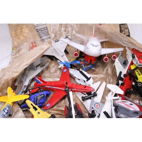 365 - A QUANTITY OF DIE-CAST TOY PLANES AND HELICOPTERS