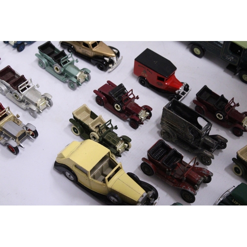 399 - TWENTY UNBOXED DIE-CAST VEHICLES TO INCLUDE NINE ROLLS ROYCE SILVER GHOST CARS PLUS VARIOUS VINTAGE ... 